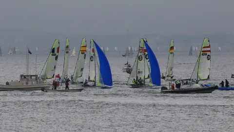 “意甲对决：曼联门将德赫亚领衔，罗马新星扎尼奥洛对战佛罗伦萨与科莫”